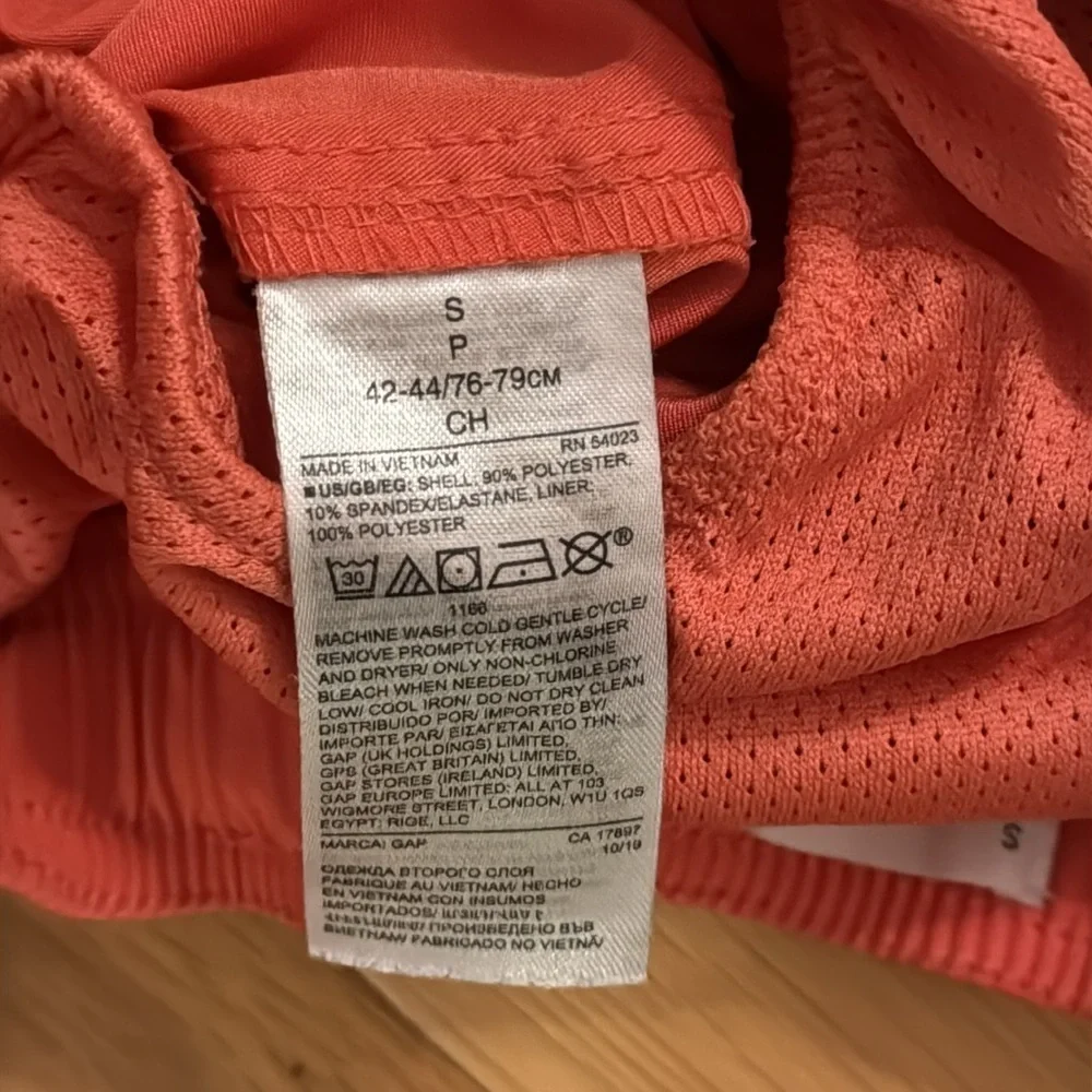GAP sunset orange